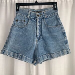 Vintage 90’s Generra High Waited Denim Shorts - Size 5